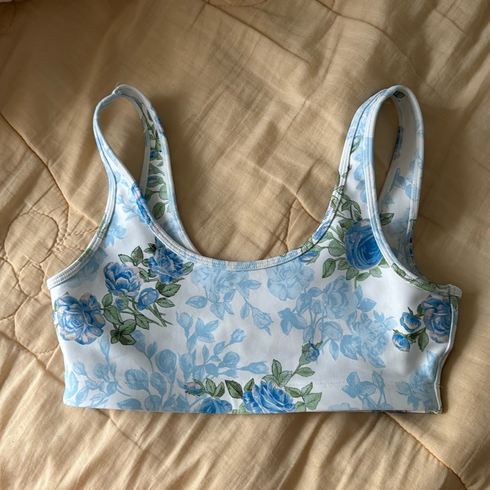Loveshackfancy XS sport bra new without tag